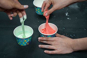 Compare oobleck and butter slime