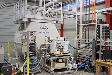 21 Tesla FT ICR Superconducting magnet